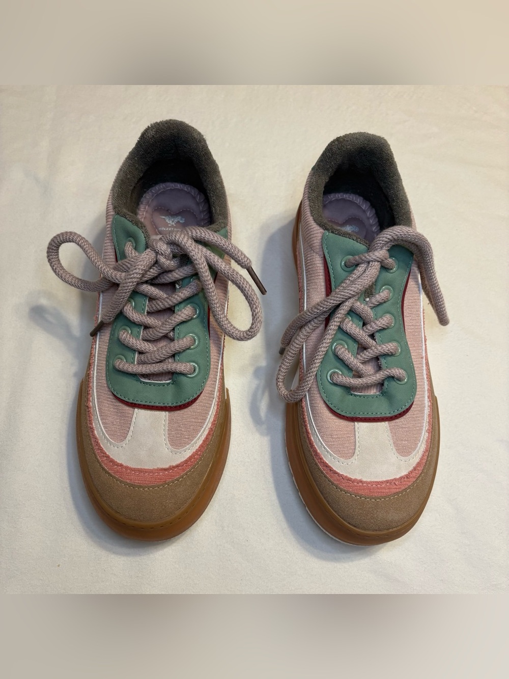 Rocket Dog Carson Sneakers in the "Taupe/Sage Green" Colorway size 8.5